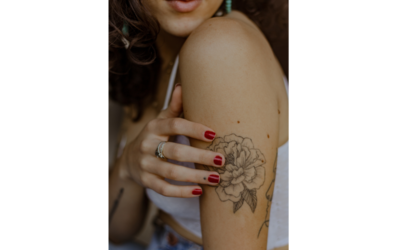 COMMENT BIEN CHOISIR SA CRÈME DE SOIN APRÈS-TATOUAGE ? 4 ERREURS COURANTES À ÉVITER